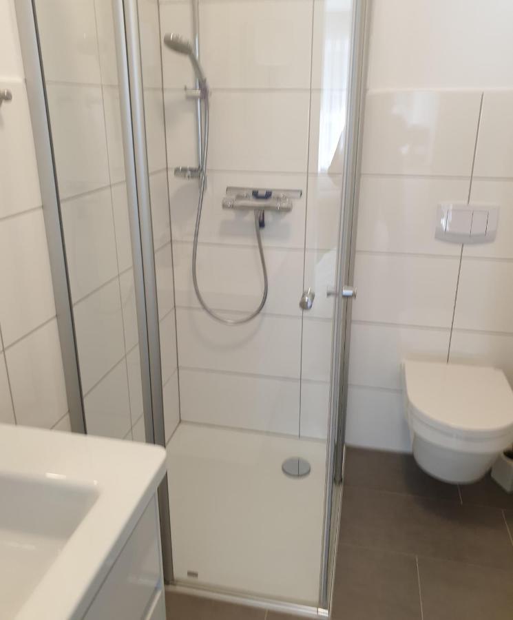 Maje Am Alten Binnenhafen Emden Kültér fotó